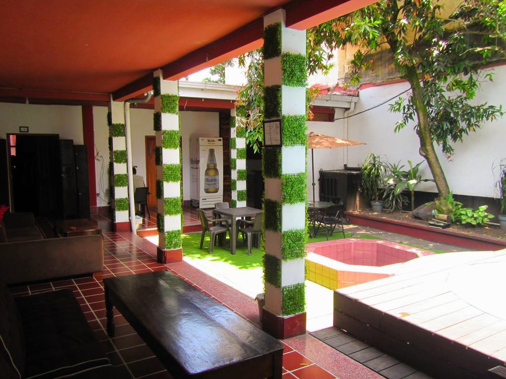 Capsule Hostel Гватемала Экстерьер фото