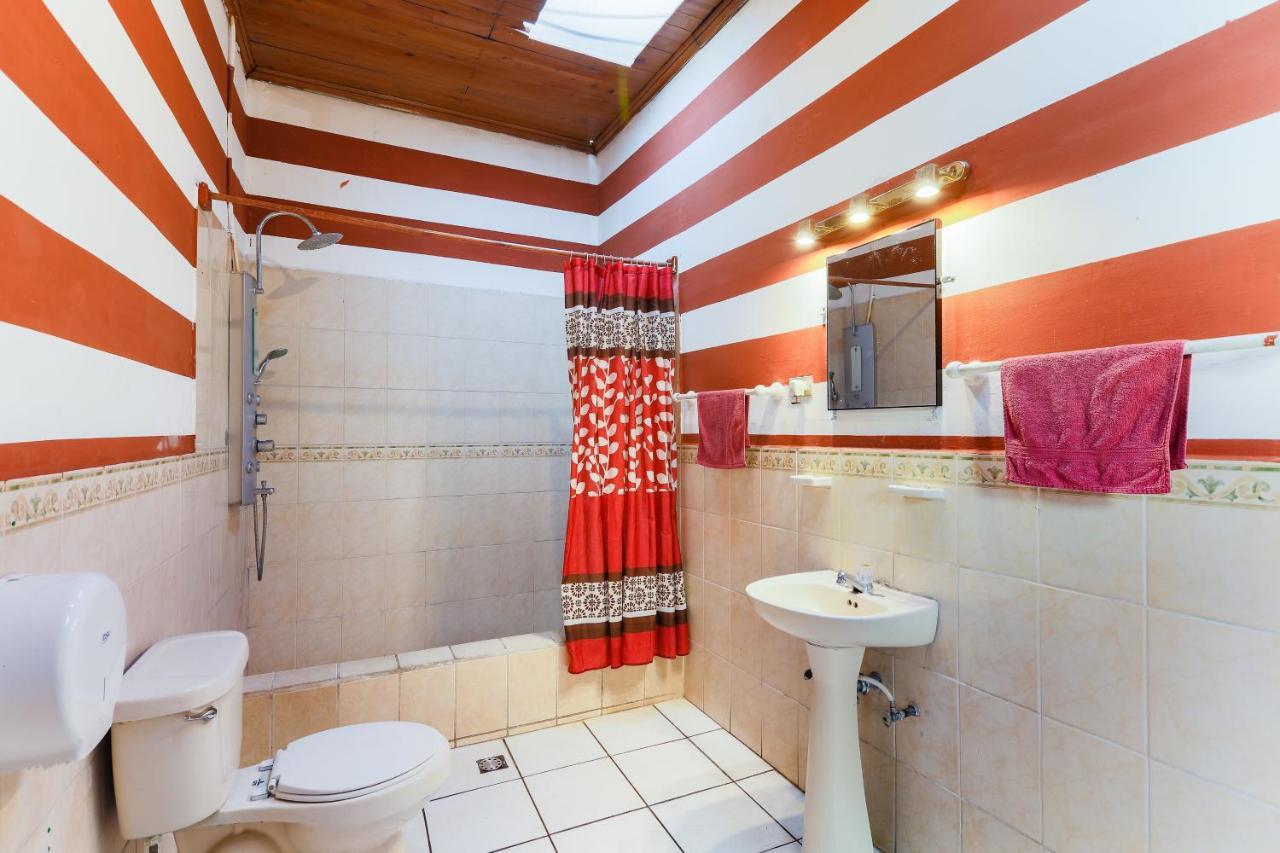 Capsule Hostel Гватемала Экстерьер фото