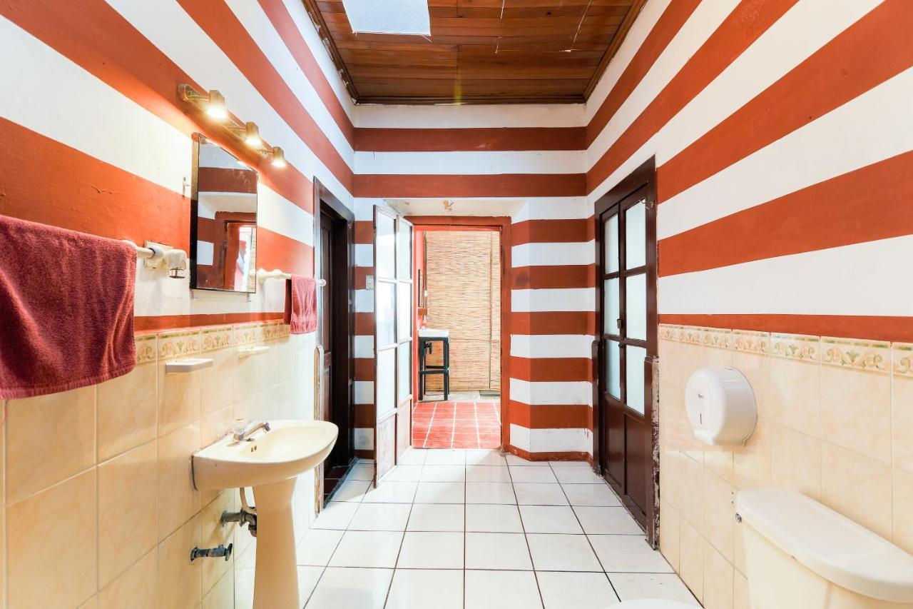 Capsule Hostel Гватемала Экстерьер фото